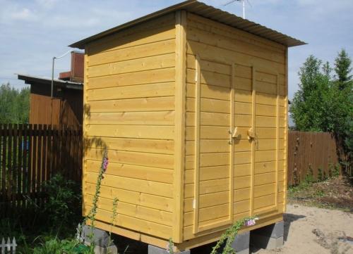 Виды дачных туалетов. Туалет для дачи — постройка своими руками и интеграция в ландшафтный дизайн (115 фото)