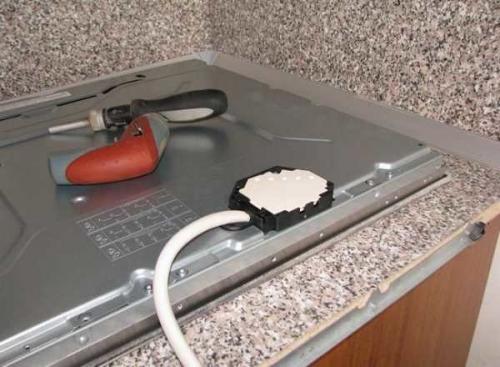 Как подключить варочную панель аристон. Подключение к однофазной сети