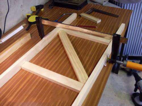 Стремянка из подручных средств: как сделать ее своими руками 10