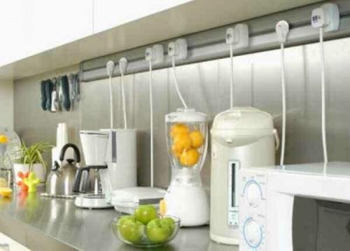 Как выбрать правильное количество розеток для кухни. Розетки на кухне — где нужны, сколько