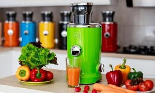 Какие соковыжималки имеют наиболее широкий спектр функций и позволяют изготавливать томатный сок с различными вкусовыми добавками. Центробежные соковыжималки для томатов