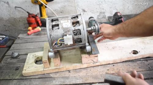 Как сделать токарный станок по дереву своими руками. Конструкционная особенность 30