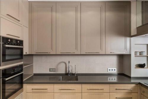 Шкафы для встраиваемой техники для кухни. Встроенная кухня —, что это такое: красивый дизайн с бытовой техникой, особенности, фото новинок