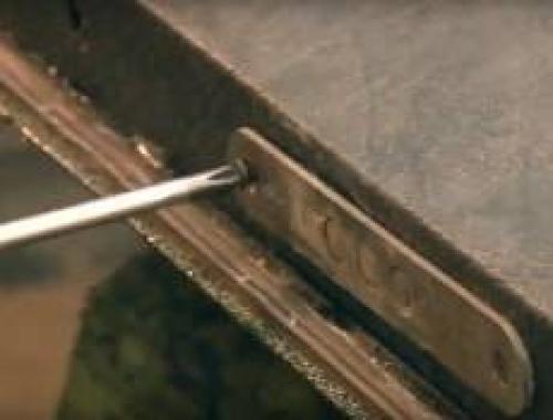 Как правильно выполнить ремонт железных дверей: практические советы 17 Как правильно выполнить ремонт железных дверей: практические советы 17