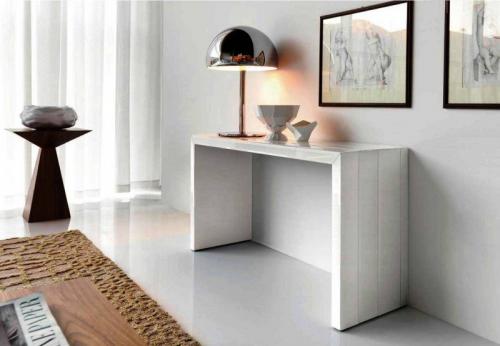 Консоль в прихожую в современном стиле. Консоль в прихожую: современные особенности украшения и расположения (105 фото)