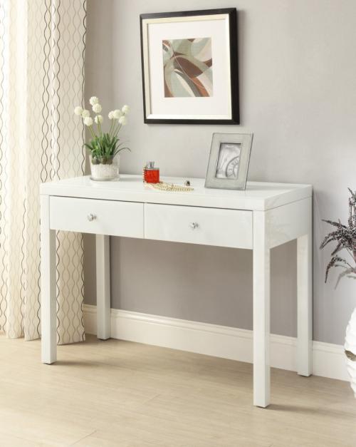 Консоль в прихожую в современном стиле. Консоль в прихожую: современные особенности украшения и расположения (105 фото)