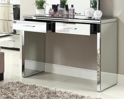 Консоль в прихожую в современном стиле. Консоль в прихожую: современные особенности украшения и расположения (105 фото)