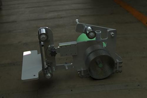 Какие материалы можно использовать для создания гриндера с размерами на 1230 ленту. Гриндер под ленту 50х1230-1600