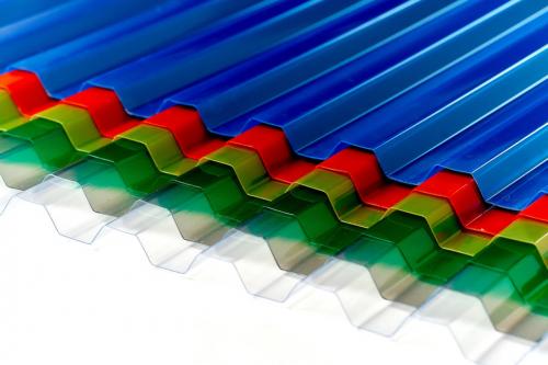 Как сделать навес из поликарбоната своими руками к дому примыкающий 01
