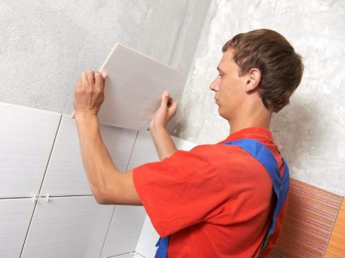 Сколько рядов плитки можно положить за один раз на стену. Секрет первый. 09