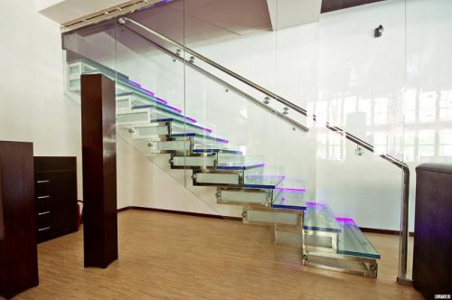 Варианты лестниц на второй этаж в частном доме если мало места. Обзор лестниц на второй этаж для частного дома