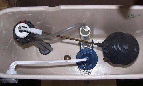 Как поправить поплавок в унитазе, чтобы вода не текла. Регулировка и ремонт неисправностей поплавка унитаза