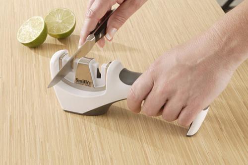 Как вытащить лезвие из точилки. Что такое мусат для заточки?