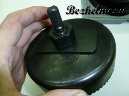 Как рассверлить отверстие в дереве большого диаметра. Задача — просверлить большое отверстие в дереве. Решение — коронки по дереву.