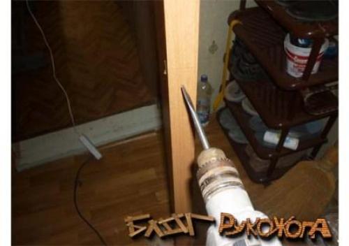 Как врезать замок в межкомнатную дверь без фрезера. Как правильно врезать замок вмежкомнатную дверь