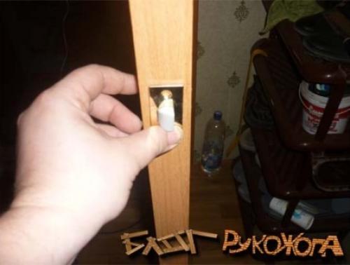 Как врезать замок в межкомнатную дверь без фрезера. Как правильно врезать замок вмежкомнатную дверь