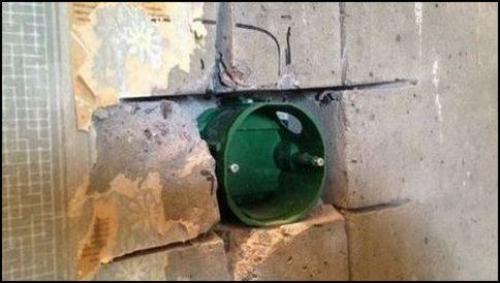 На каком расстоянии сверлить подрозетники под рамку. Проделывание отверстий