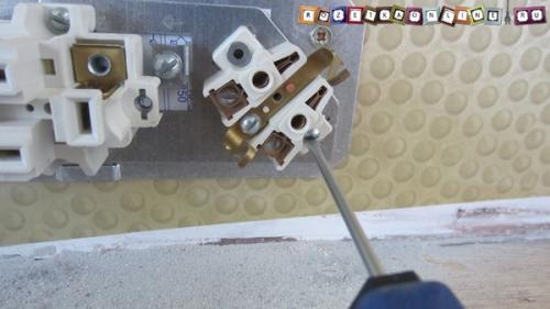 Подключение варочной панели электролюкс с 4 проводами к вилке. Правила безопасности при подключении варочной поверхности 08 Подключение варочной панели электролюкс с 4 проводами к вилке. Правила безопасности при подключении варочной поверхности 08