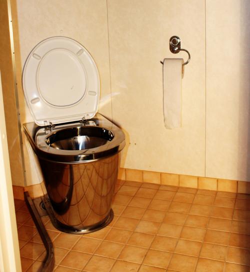 Загадка бачка унитаза: как он работает и за что отвечает 25 Загадка бачка унитаза: как он работает и за что отвечает 25