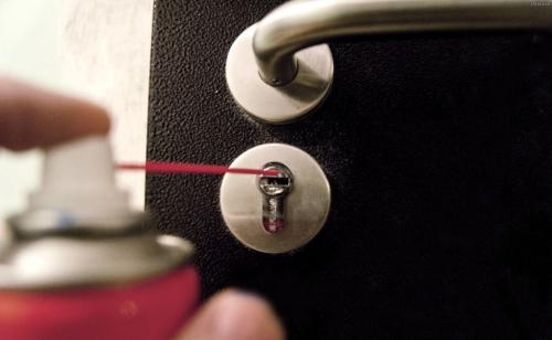 Сломался замок в двери кого вызывать. Возможные причины выхода из строя замков входных дверей