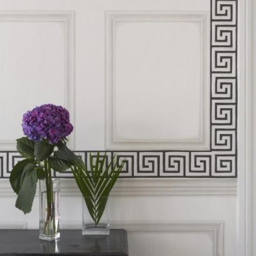 Окантовка для обоев самоклеющийся. Советы по подготовке и нанесению окантовки для обоев