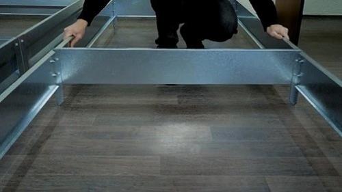 Какие популярные производители производят грядки из оцинкованной стали. 