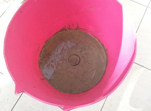 Как сделать горшки для цветов своими руками для дачи из цемента. Пошаговое руководство