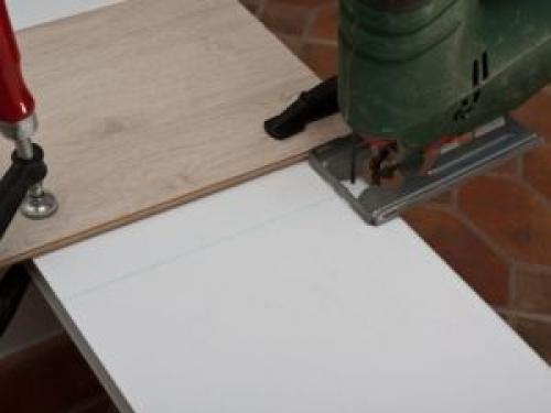 Устанавливаем подоконник на пластиковые окна своими руками. Этапы работы: