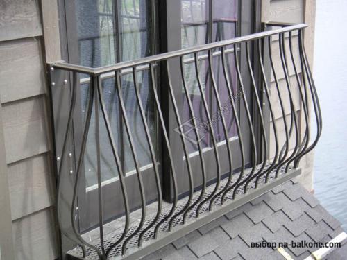 Имитация французского балкона. 33 красивых французских балкона. Идеи дизайна