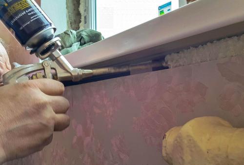 Как установить подоконник на пену. Почему установка подоконика на пену приводит к сквознякам