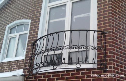 Имитация французского балкона. 33 красивых французских балкона. Идеи дизайна