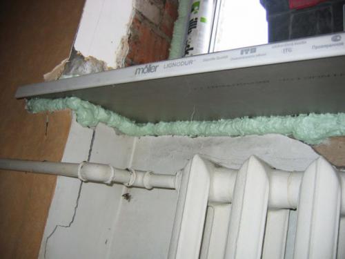 Как устанавливается подоконник на пластиковые окна. Комплектующие элементы, необходимые при установке подоконника и откосов своими руками 20