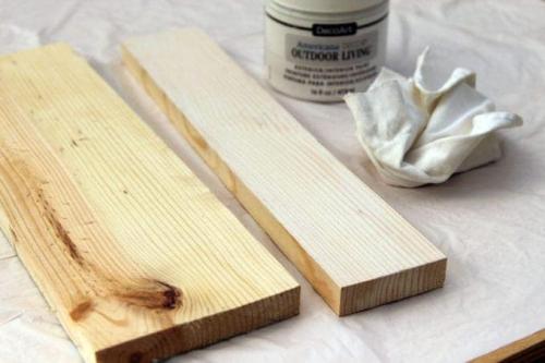 Чем покрасить дерево, чтобы была видна структура. 