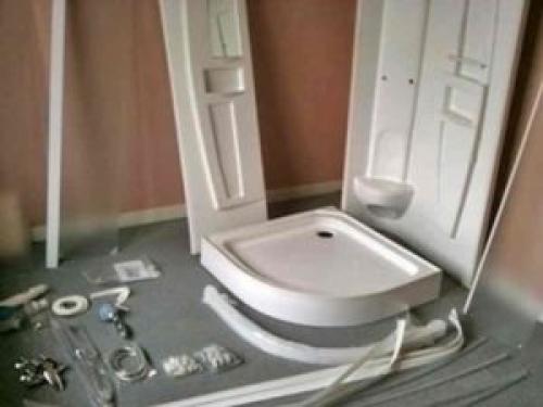 Как собирать душевую кабину 120х80 с глубоким поддоном. Сборка душевых кабин своими руками: виды кабинок, этапы сборки