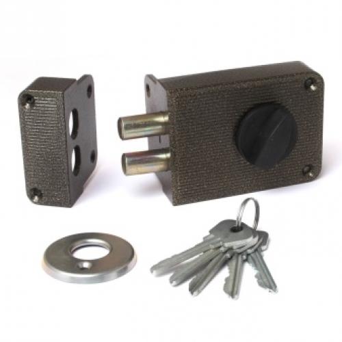 Как отремонтировать замок на входной металлической двери. Наиболее частые причины поломок 07