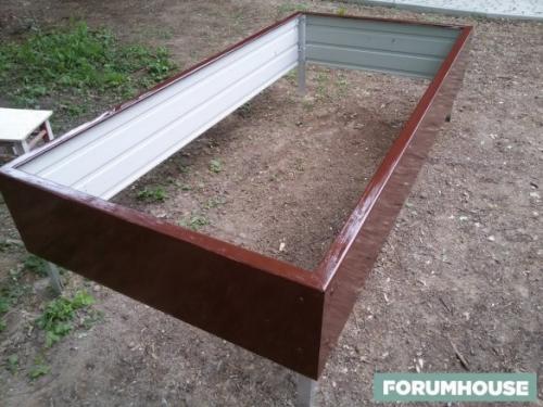 Как сделать грядки без досок. Из чего сделать короб теплой грядки