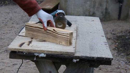 Браширование дерева дрелью. Браширование древесины своими руками —, как придать дереву эффект старости. Пошаговая инструкция и мастер-класс