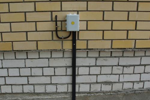 Сколько стоит сделать заземление в частном доме. Как правильно сделать заземление в доме: все размеры схема подключения своими руками монтаж контура