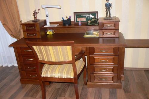 Толщина столешницы для письменного стола. Популярные модификации 12