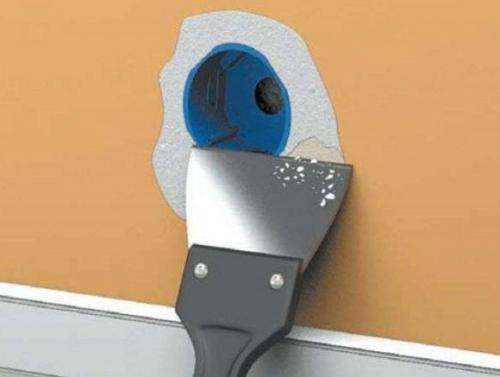 Коробка под розетку для бетона. Простые способы установки подрозетников