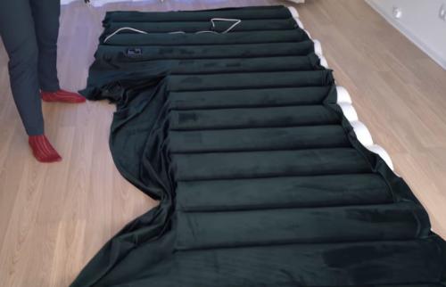 Чехол на изголовье кровати своими руками. Супер-бюджетное, стильное и мягкое изголовье для кровати — по силам каждому