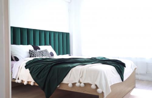 Чехол на изголовье кровати своими руками. Супер-бюджетное, стильное и мягкое изголовье для кровати — по силам каждому