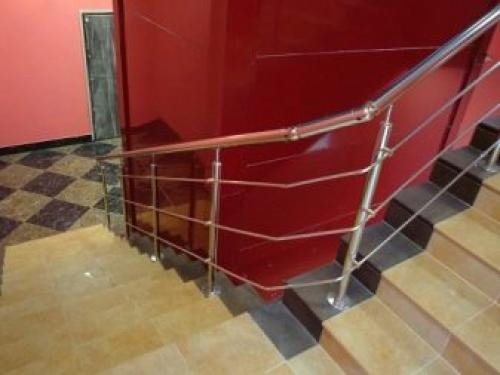 Установка перил из нержавеющей стали. Особенности 03