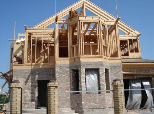 Деревянный дом с надстройкой: возможности и варианты дизайна 13 Деревянный дом с надстройкой: возможности и варианты дизайна 13