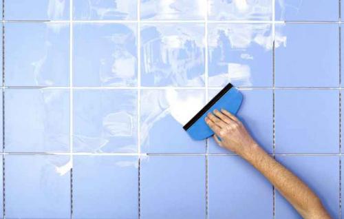 Какие материалы нужны для наклеивания плитки на плитку