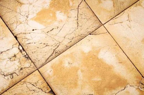 Как избежать растрескивания плитки при наклеивании. Плитка треснула после укладки: как избежать частой ошибки мастеров