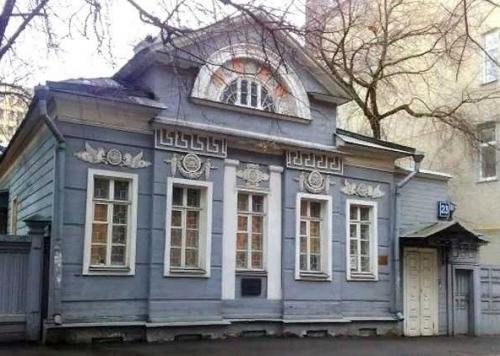 Мезонин, что это такое в архитектуре. Что такое мезонин в архитектуре?