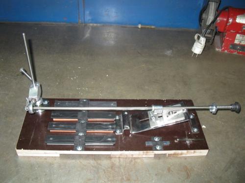 Лучшая точилка для ножей своими руками. Точилка для ножей своими руками: простейшие приспособления и создание самодельных станков