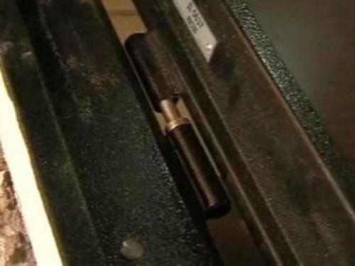 Отремонтировать входную дверь в квартире. Реставрация входных дверей 05 Отремонтировать входную дверь в квартире. Реставрация входных дверей 05