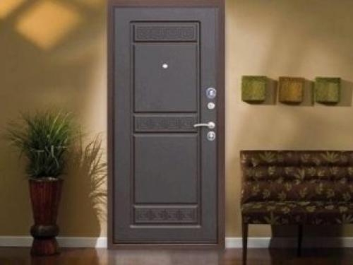 Отремонтировать входную дверь в квартире. Реставрация входных дверей 04 Отремонтировать входную дверь в квартире. Реставрация входных дверей 04